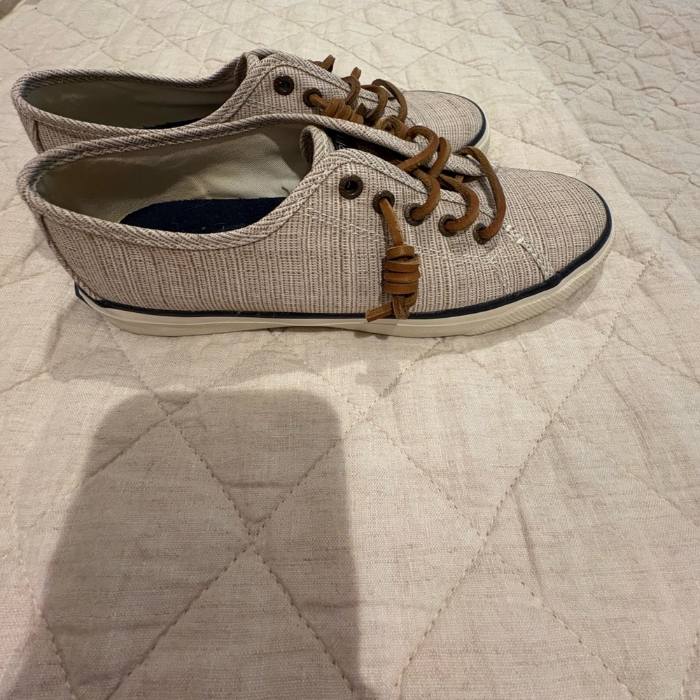 Sperry Beige Canvas Sneakers Sz 6.5